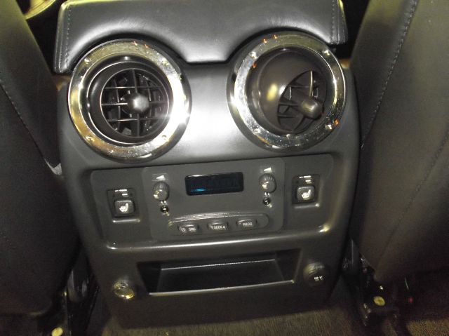 2005 Hummer H2 SUT Sport V-8