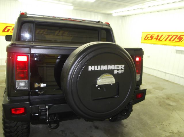 2005 Hummer H2 SUT Sport V-8