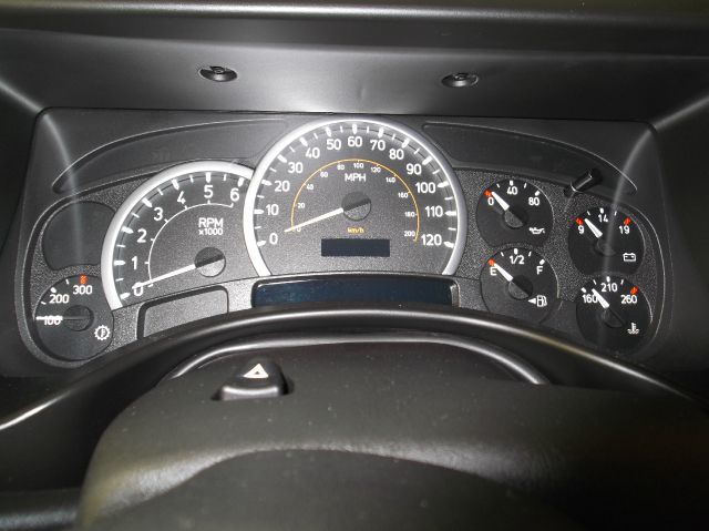 2005 Hummer H2 SUT Sport V-8