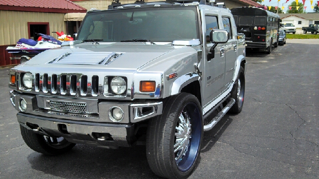 2005 Hummer H2 SUT Sport V-8