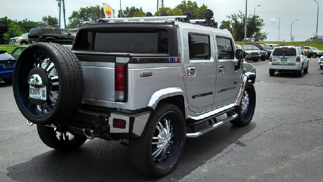 2005 Hummer H2 SUT Sport V-8