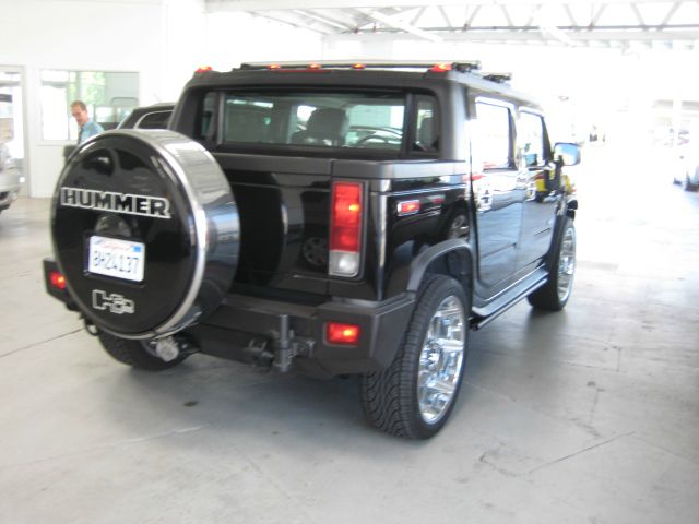 2006 Hummer H2 SUT Sport V-8