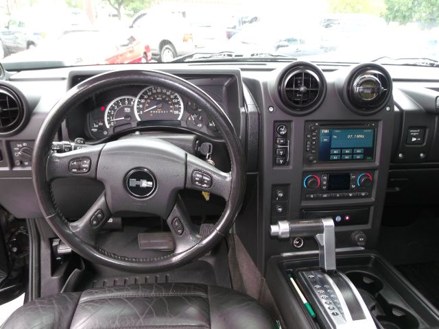 2006 Hummer H2 SUT Sport V-8