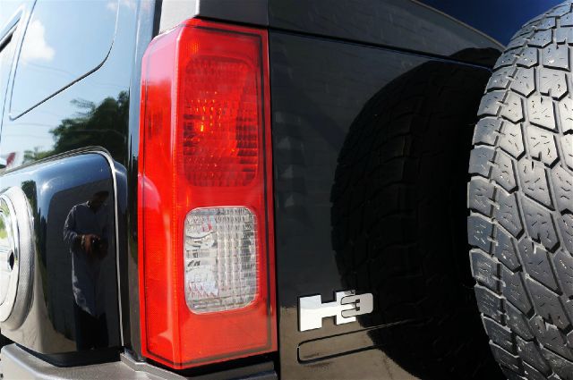 2006 Hummer H3 SLT Ext Cab Z-71 4x4 All-terrain