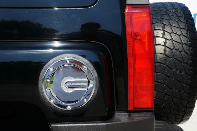 2006 Hummer H3 SLT Ext Cab Z-71 4x4 All-terrain