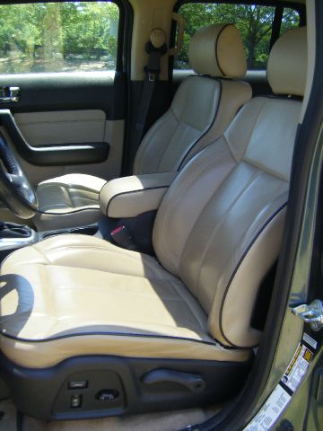 2006 Hummer H3 3.8L MUST Seeone Owner Clean Carfax Sedan