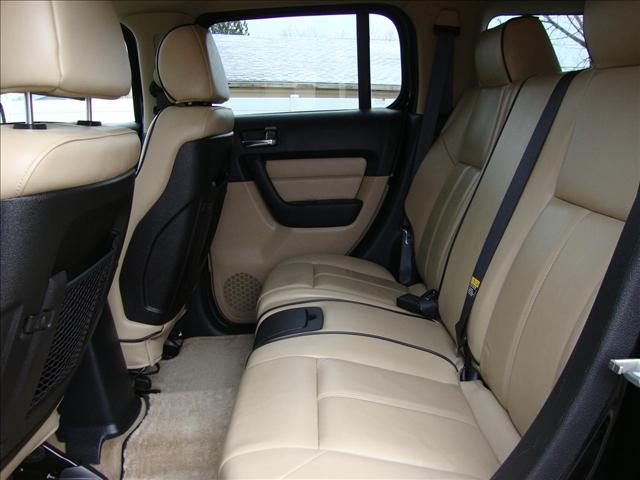 2006 Hummer H3 Unknown