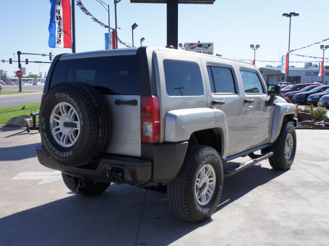 2006 Hummer H3 Unknown