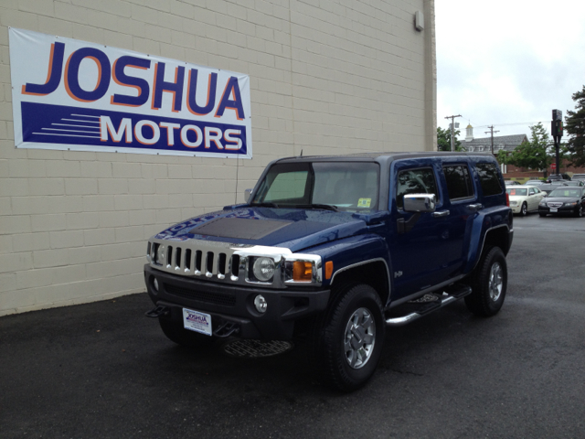 2006 Hummer H3 Scion XB