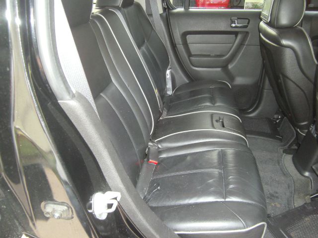 2006 Hummer H3 Coupe