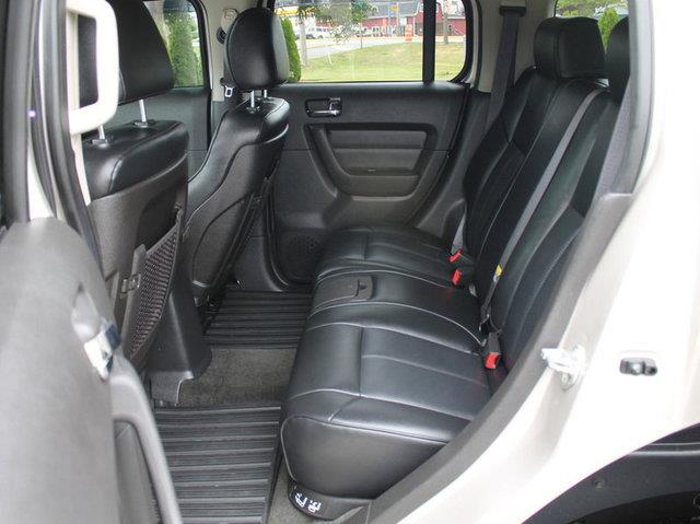 2006 Hummer H3 Unknown