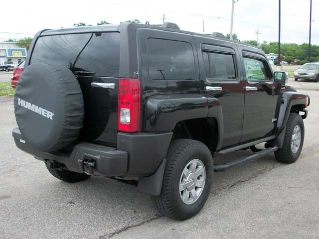 2006 Hummer H3 Base