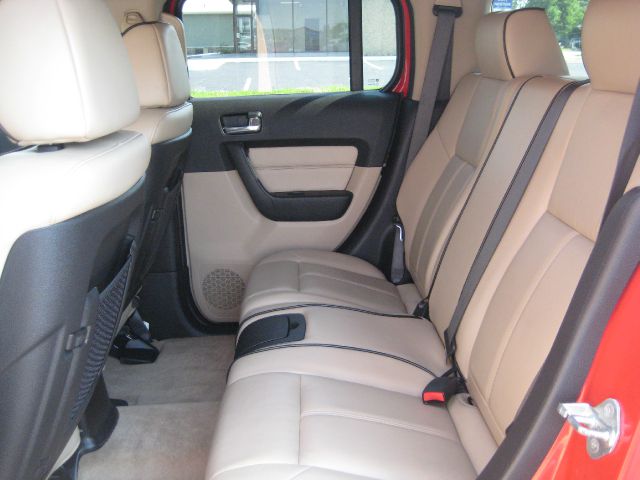 2007 Hummer H3 Coupe