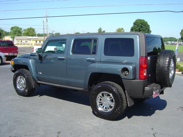 2007 Hummer H3 Roadster 2D