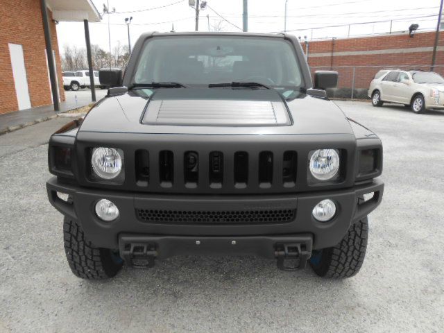 2007 Hummer H3 Coupe