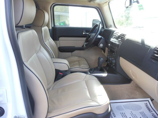 2007 Hummer H3 Coupe
