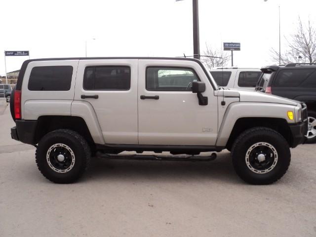2007 Hummer H3 Unknown