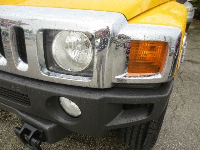 2007 Hummer H3 Roadster 2D