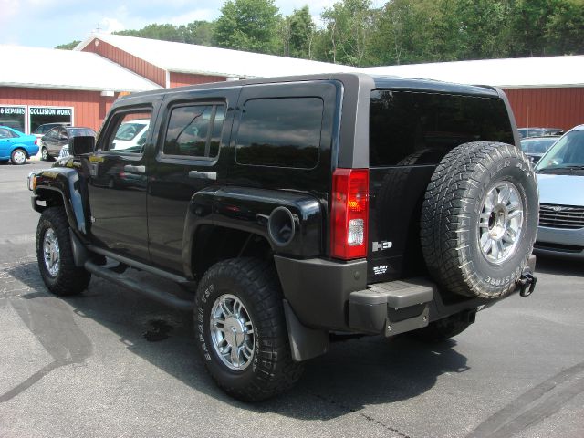 2007 Hummer H3 Roadster 2D