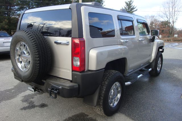 2007 Hummer H3 Roadster 2D