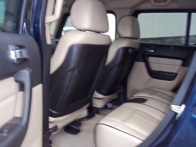 2007 Hummer H3 Roadster 2D