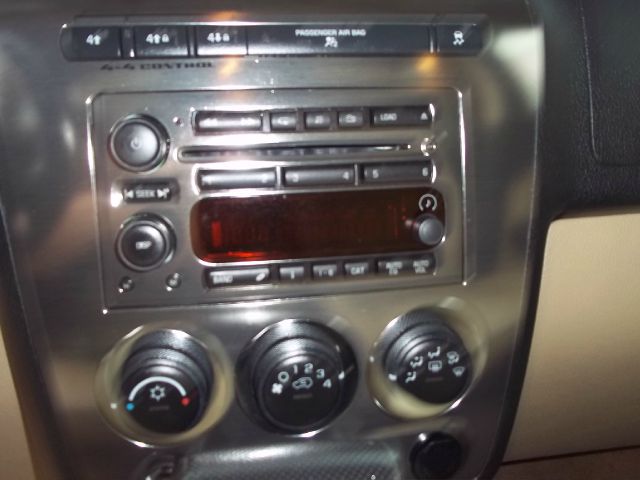 2007 Hummer H3 Roadster 2D