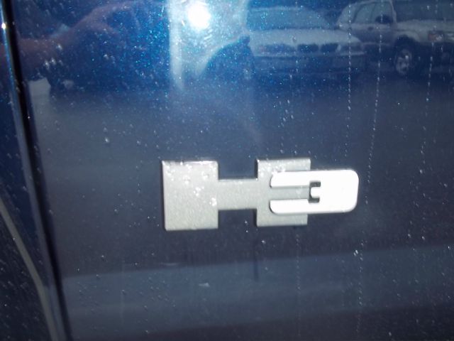 2007 Hummer H3 Roadster 2D