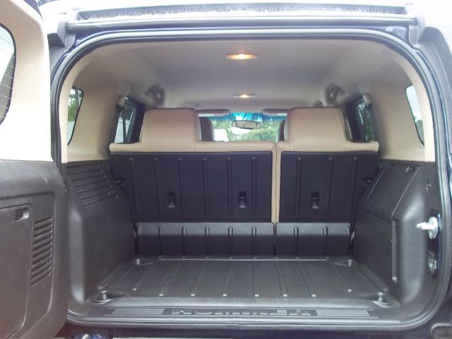 2007 Hummer H3 Roadster 2D