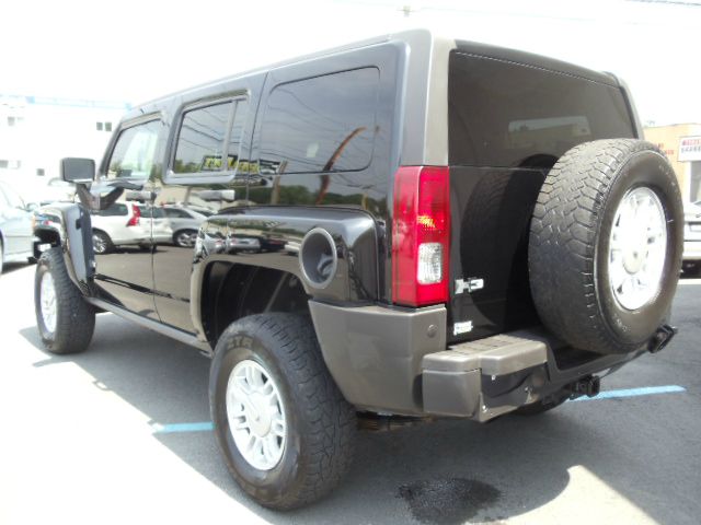 2008 Hummer H3 Base