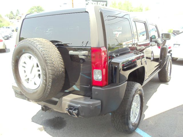 2008 Hummer H3 Base