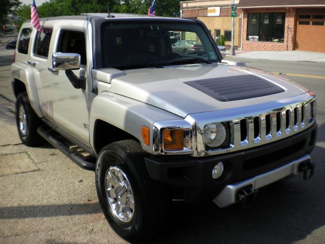 2008 Hummer H3 Base