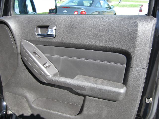 2008 Hummer H3 Base