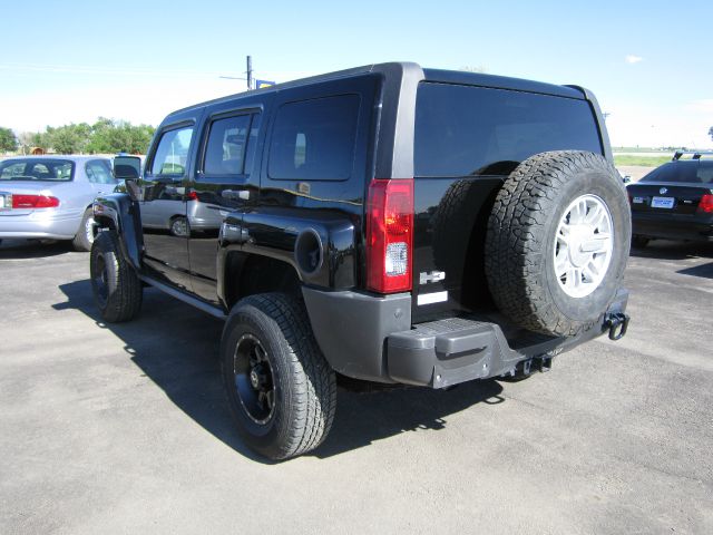 2008 Hummer H3 Base
