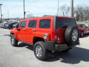 2008 Hummer H3 GLS Sedan