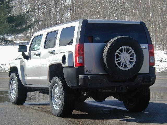 2009 Hummer H3 Unknown