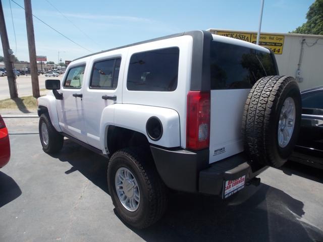 2009 Hummer H3 Unknown