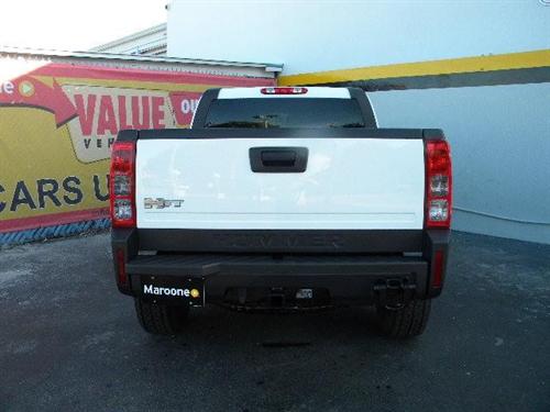 2009 Hummer H3T Base