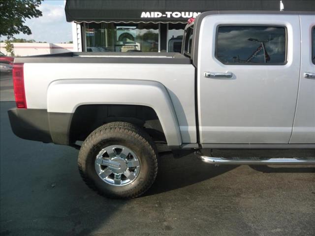 2010 Hummer H3T Unknown