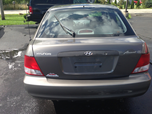2000 Hyundai Accent XLS