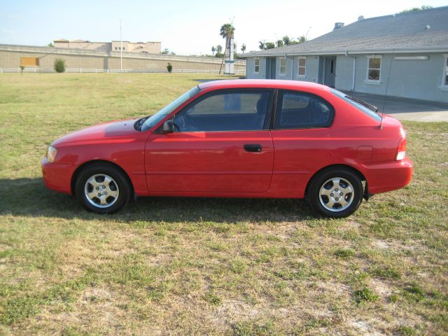 2000 Hyundai Accent XLS