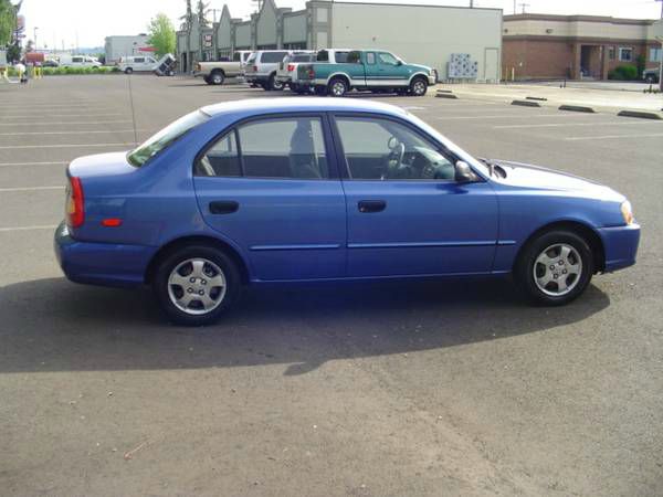 2000 Hyundai Accent LS Flex Fuel 4x4 This Is One Of Our Best Bargains