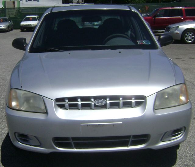 2001 Hyundai Accent S Sedan