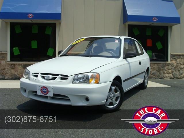 2001 Hyundai Accent 530i Premium Pkg