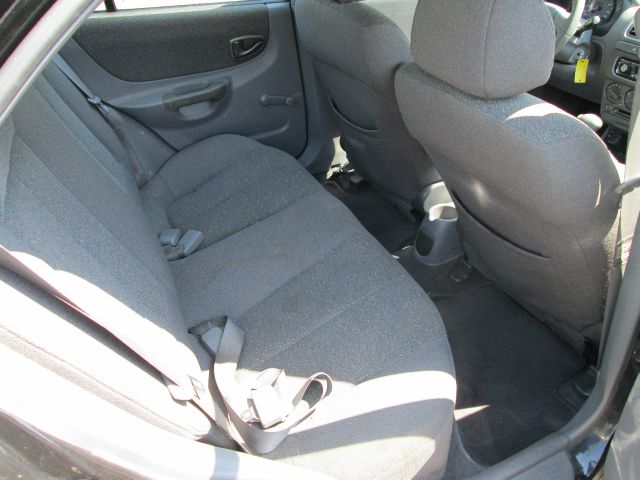 2001 Hyundai Accent S Sedan
