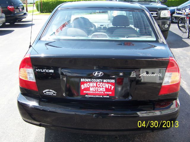 2001 Hyundai Accent S Sedan