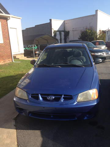 2001 Hyundai Accent XLS