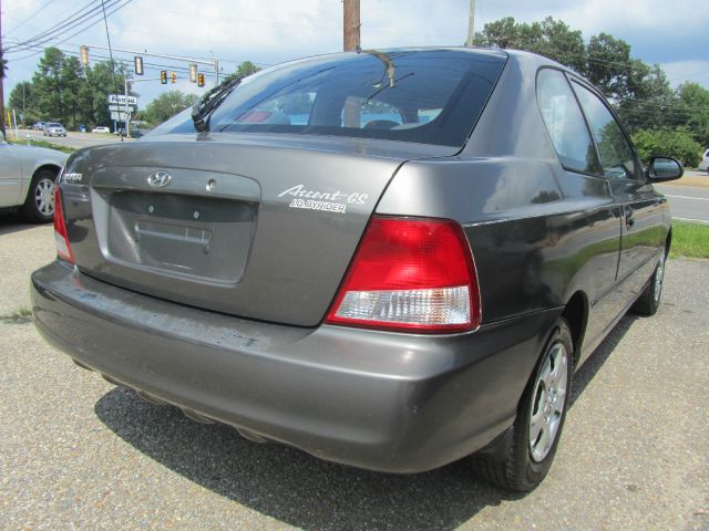 2001 Hyundai Accent XLS