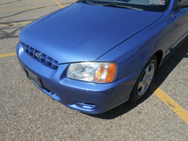 2002 Hyundai Accent S Sedan