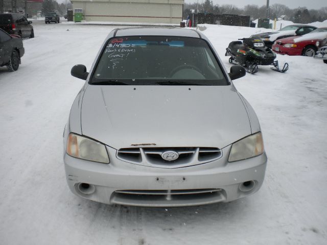 2002 Hyundai Accent ESi