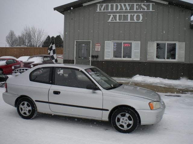 2002 Hyundai Accent ESi